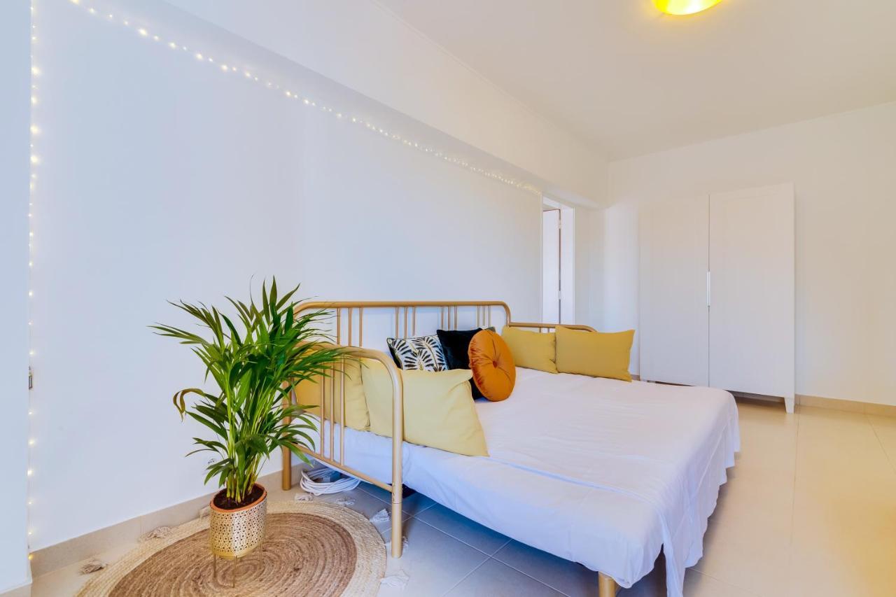 Al - Apartamento Wave 7 Quarteira Exteriör bild